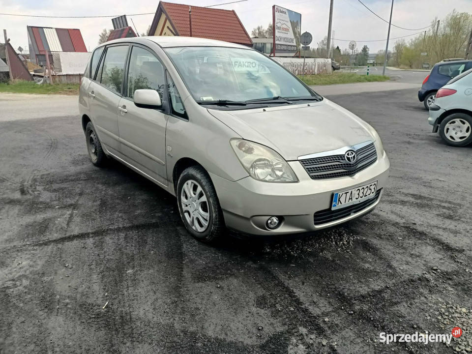 Toyota Corolla Verso Toyota Corolla Verso 20 D4D Tarnów