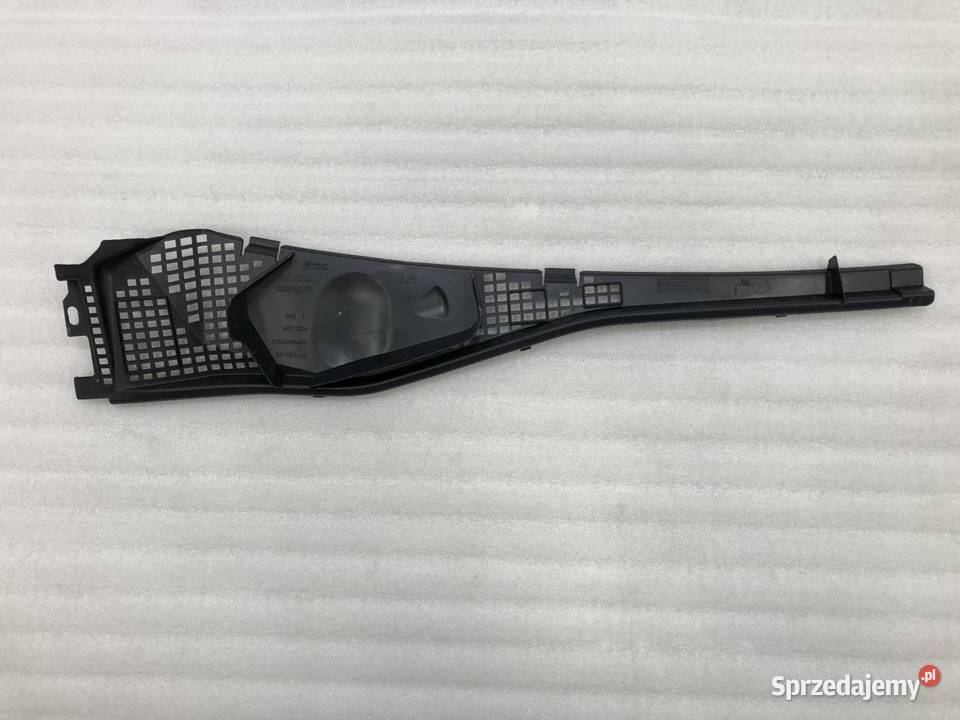 PODSZYBIE LEWE DACIA SANDERO I 8200825457