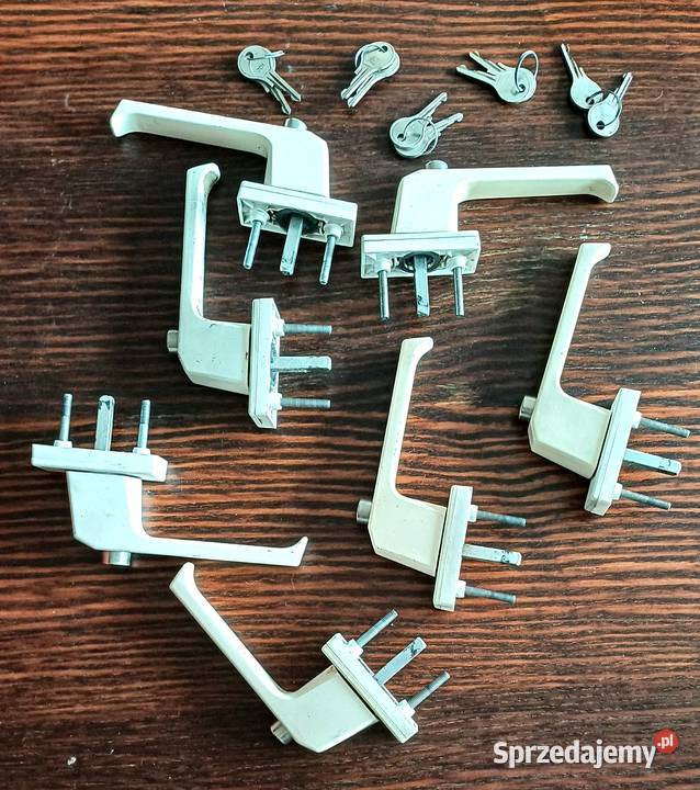 Sprzedam klamki okienne z kluczykiem Kraków