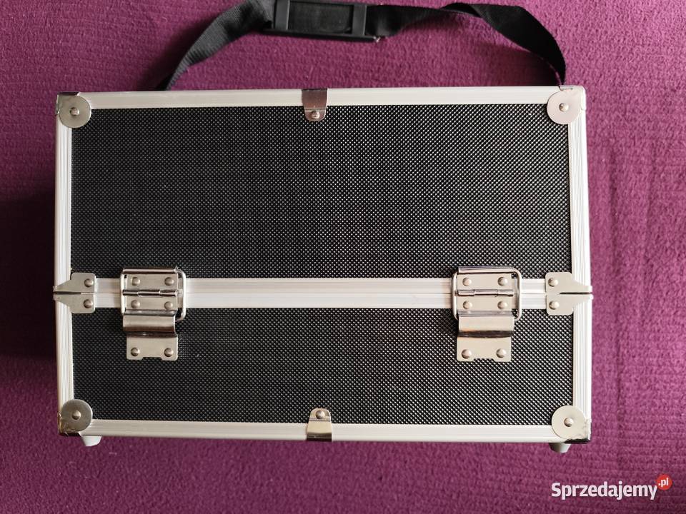 Kuferek aluminiowy rozkladany kosmetyczny Błaszki
