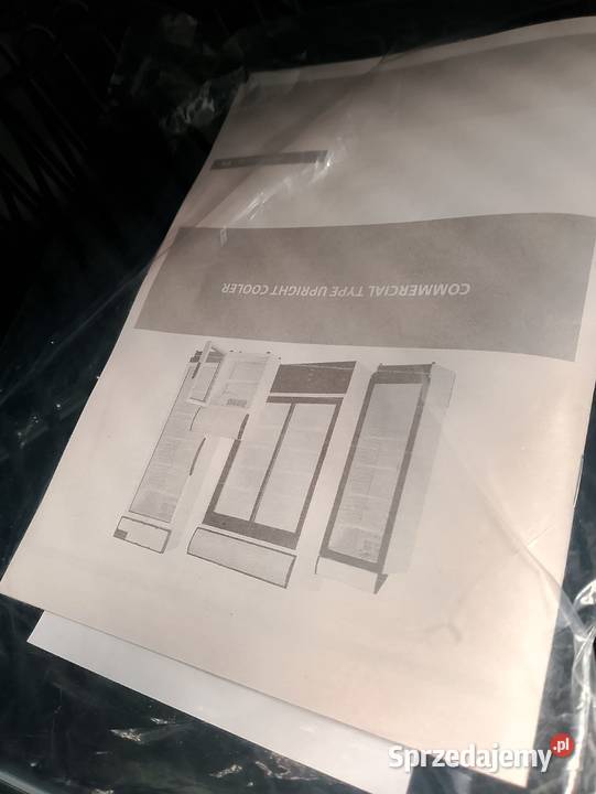 Witryna chłodnicza GGM GASTRO GK374UES czarna