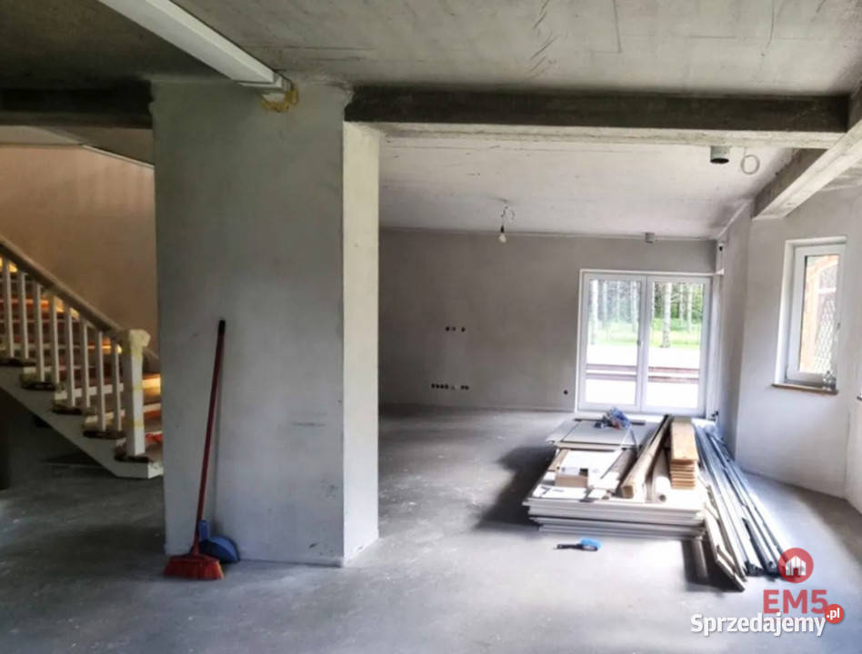 sprzedaży domu wolnostojącego Sucha Rzeczka