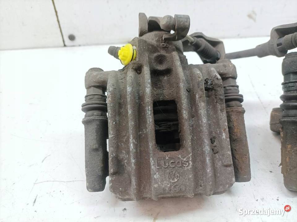 ZACISK HAMULCOWY PRAWY LEWY TYŁ KPL 12 TSI 6J