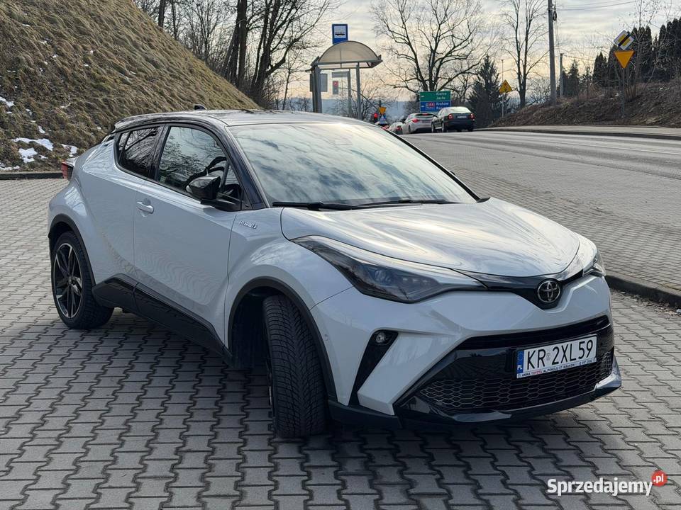 Toyota CHR Hybrid 2021 początku u nas 39100km Tarnów sprzedam