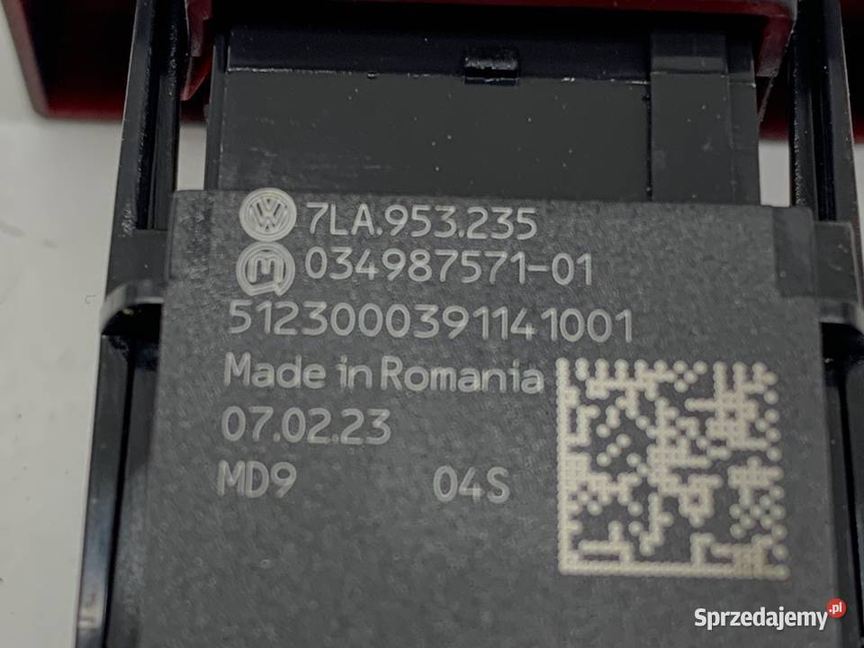 WŁĄCZNIK ŚWIATEŁ AWARYJNYCH VW TRANSPORTER T6 Wyposażenie wnętrza