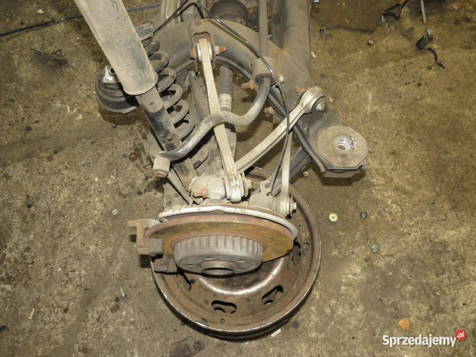 BELKA ZAWIESZENIA TYŁ KOMPLET MERCEDES W205