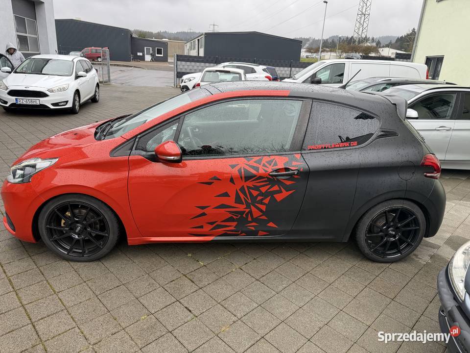 Super Stan Peugeot 208 benzyna 208 Rzeszów