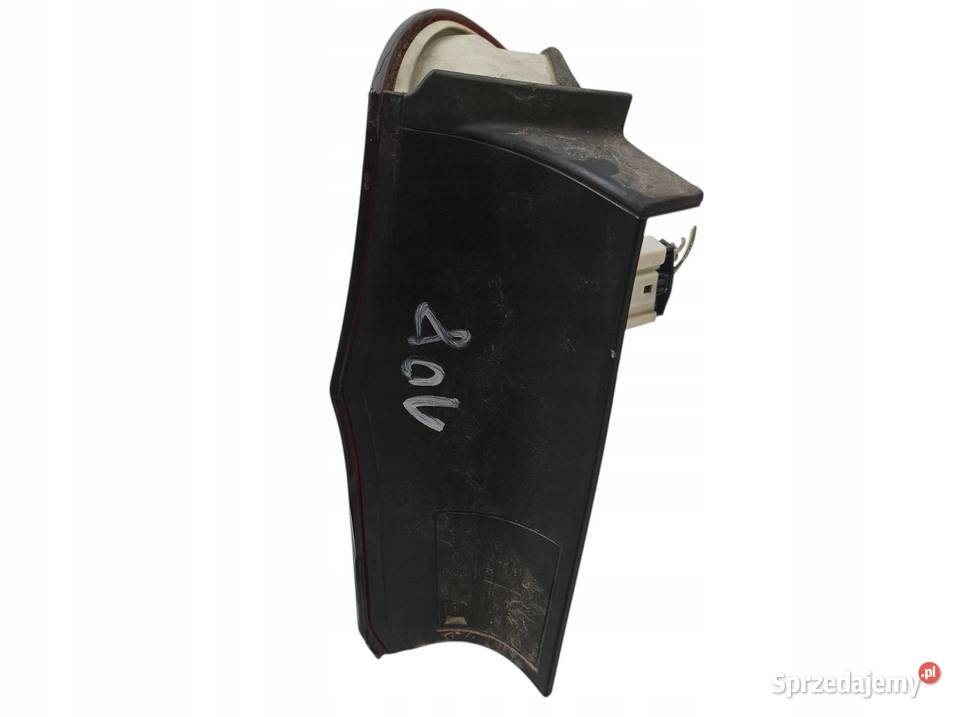 LAMPA TYŁ LEWA LIFT FL LCI SEDAN Bmw Seria 3 V