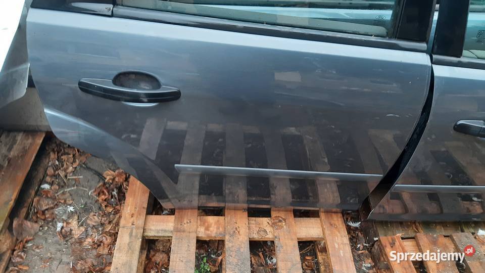 drzwi kompletne Ford Focus mk2 hatchback lak DA3 dolnośląskie Dębno