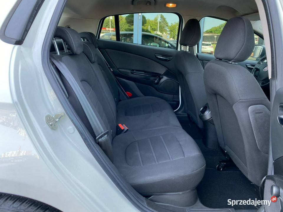 Fiat Bravo TJet multifunkcja nawigacja benzynka światła przeciwmgielne