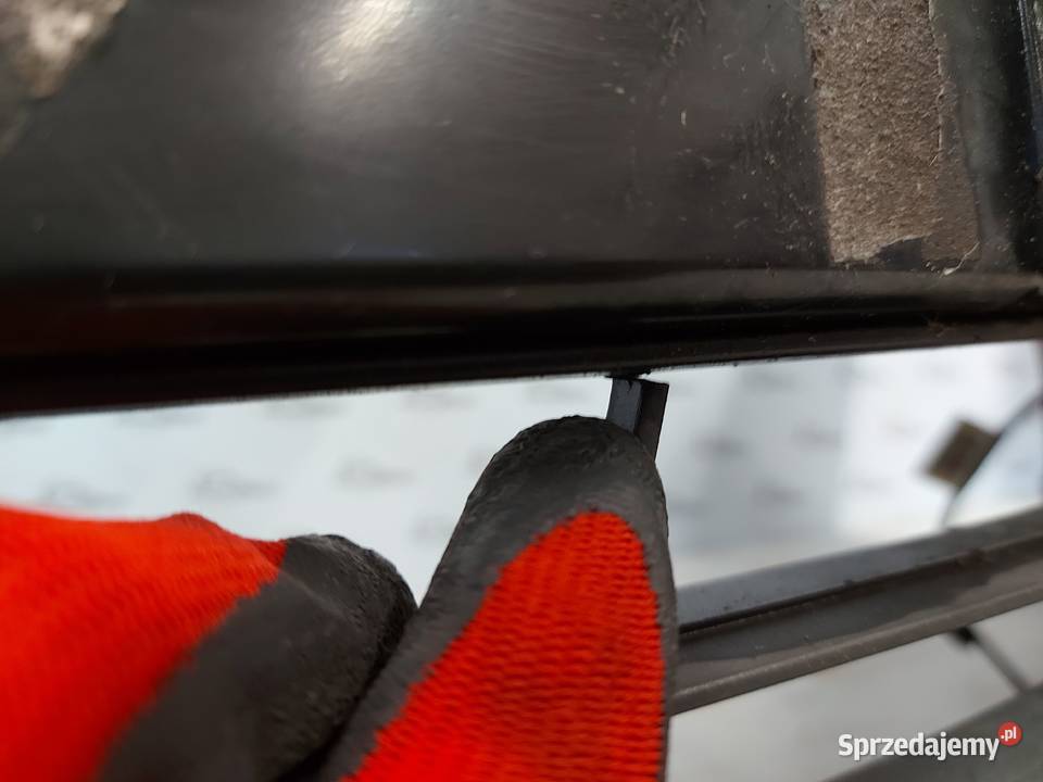 RENAULT MEGANE COUPE III 10r zderzak przód świętokrzyskie Kielce sprzedam