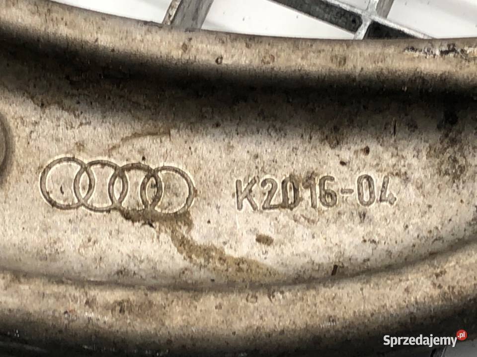 WAHACZ PRAWY PRZÓD AUDI A4 B9 Kombi PRZEDNI Wahacze