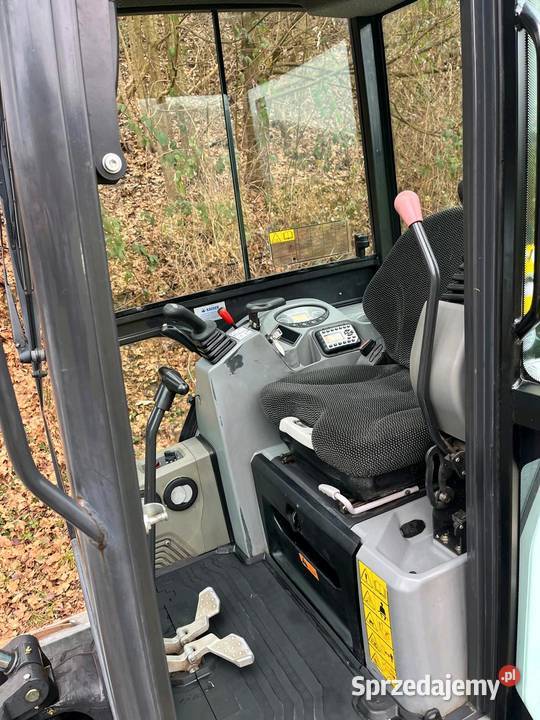 Minikoparkę Bobcat E19 sprzedam