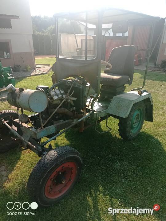 Traktor sam z silnikiem syreny 105 Bulowice