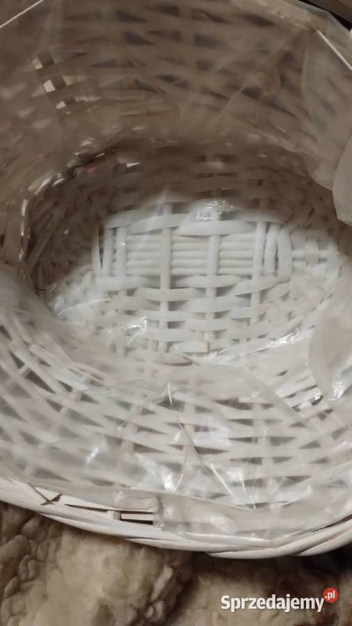 kosz ozdobny na kwiaty słodycze biały Poznań