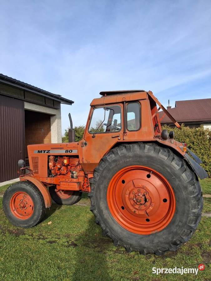 Ciągnik MTZ 8082 Belarus w oryginale godny