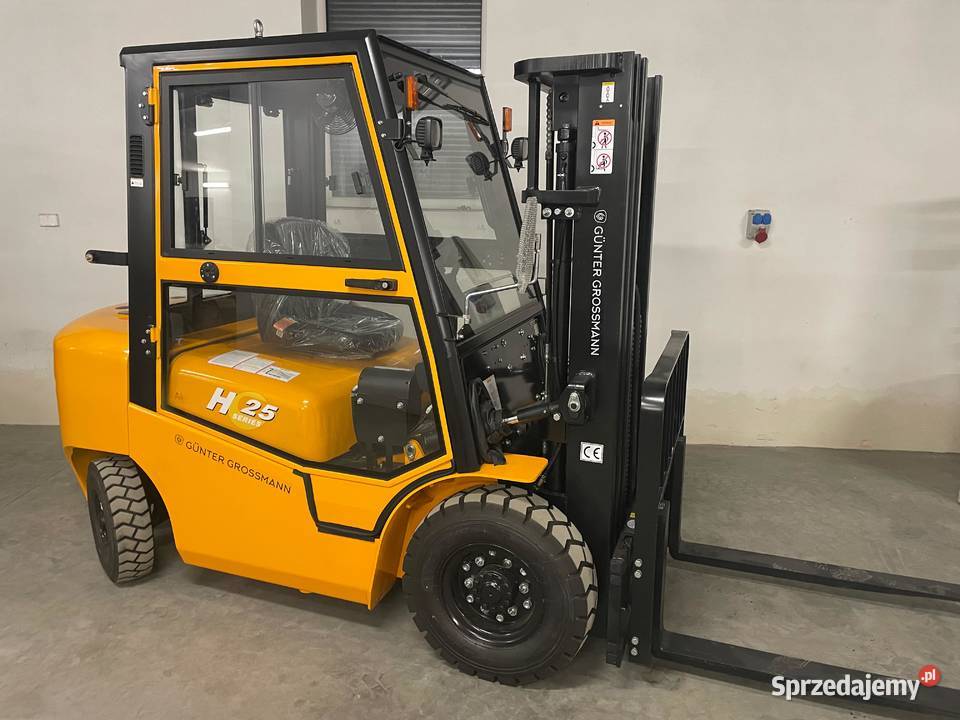 Wózek widłowy nowy 25T triplex kabina wielkopolskie Poznań