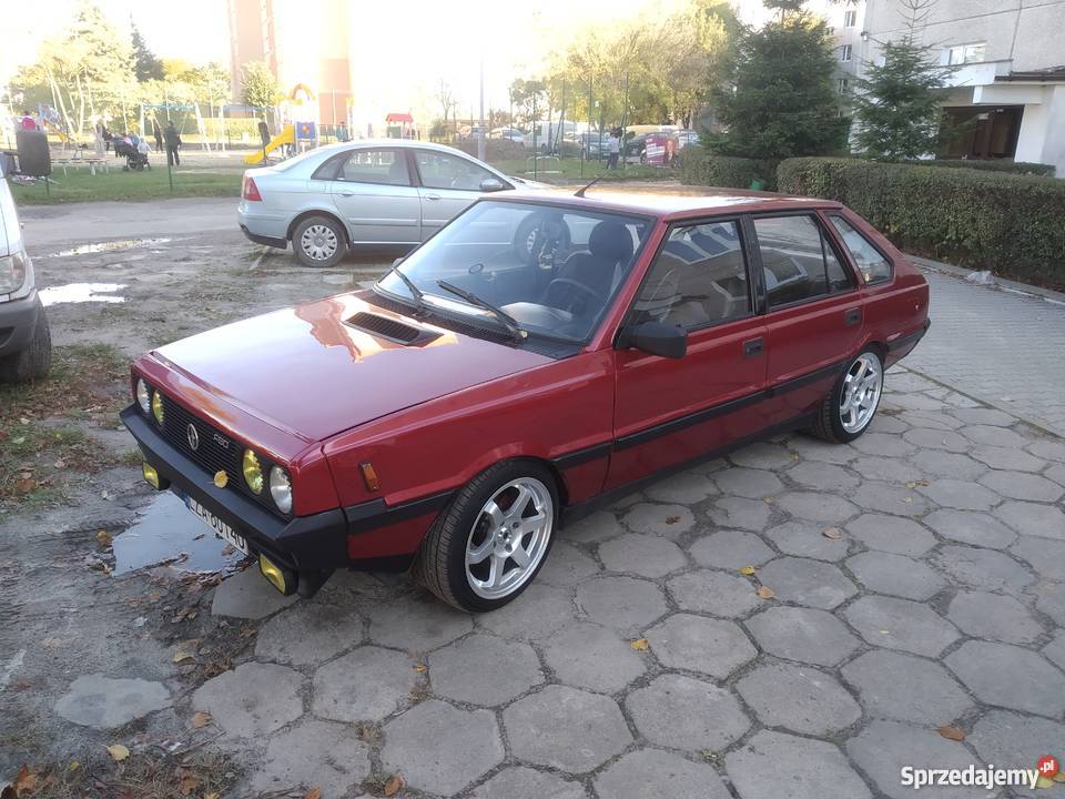 Polonez Caro przejściówka 16 GLE benzyna+LPG lubelskie Zabytów