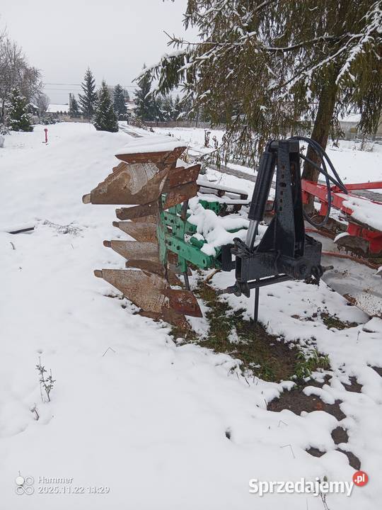 SPRZEDAM PŁUG OBROTOWY 4 SKIBOWY FENET Cieszanów sprzedam