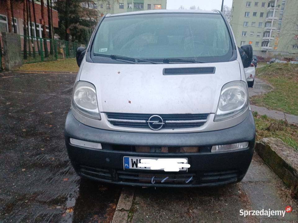 Opel Vivaro 19 6b bus 2003r mechanicznie sprawny Opel sprzedam
