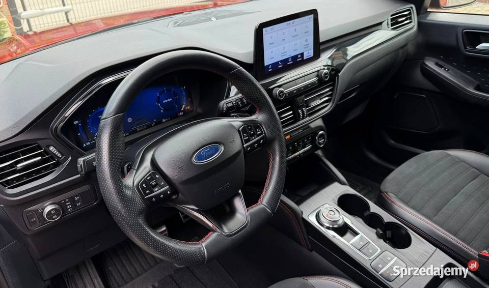 Ford Kuga STLine AWD 4x4 Serwisowany asystent pasa ruchu Opatów