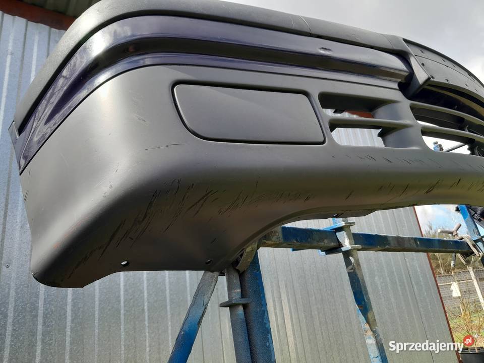 BMW E36 compact zderzak przód Zderzaki Tomaszów Mazowiecki