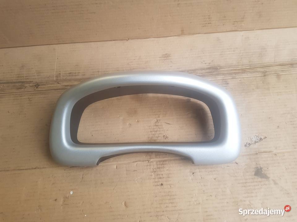 Suzuki Ignis FH 0003 ramka kratki nawiewu ramka deski rozdzielcze, konsole Legnica