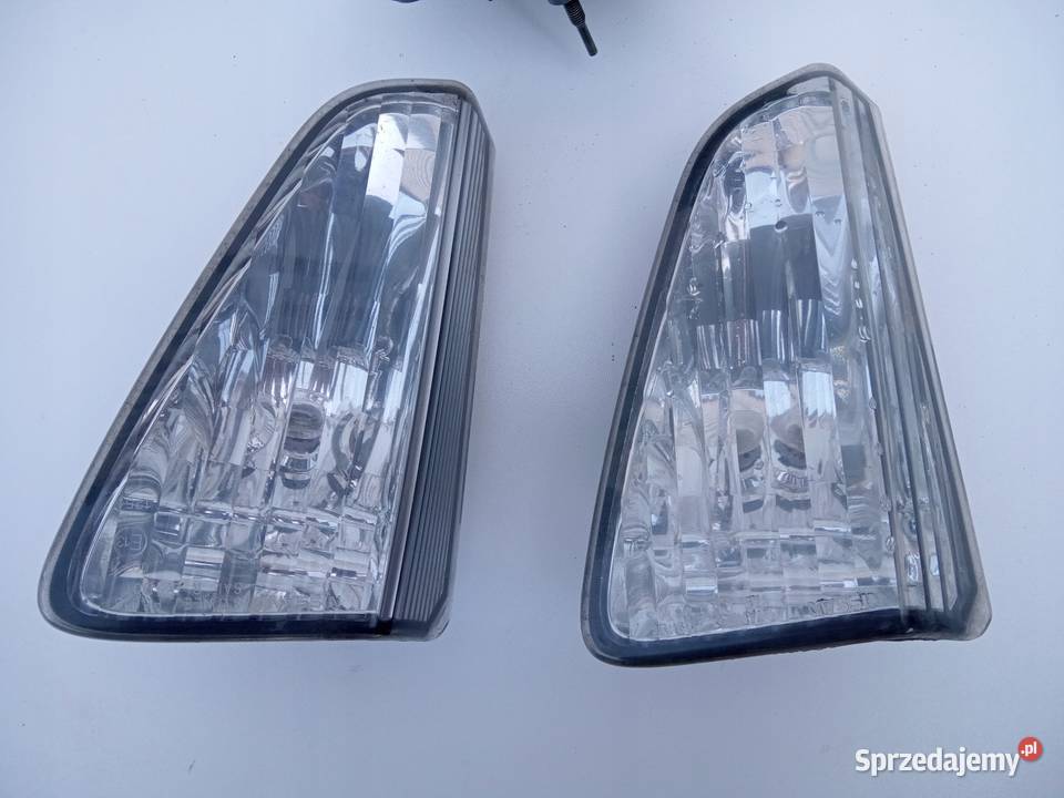 LAMPA KLAPY BAGAŻNIKA TYŁ PRAWA NISSAN MURANO