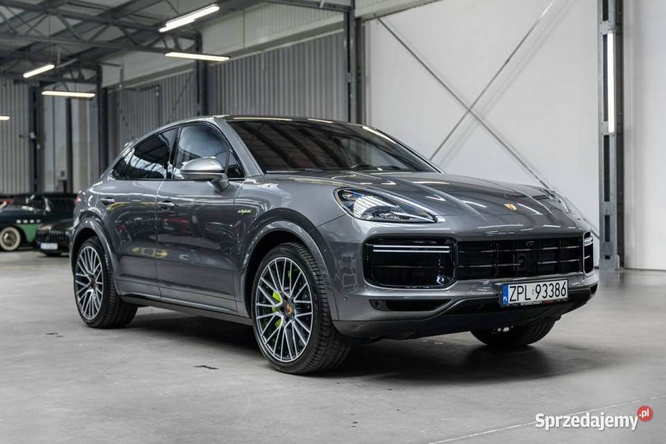 Porsche Cayenne Turbo Turbo S EHybrid 680 serwisowany w ASO Węgrzce