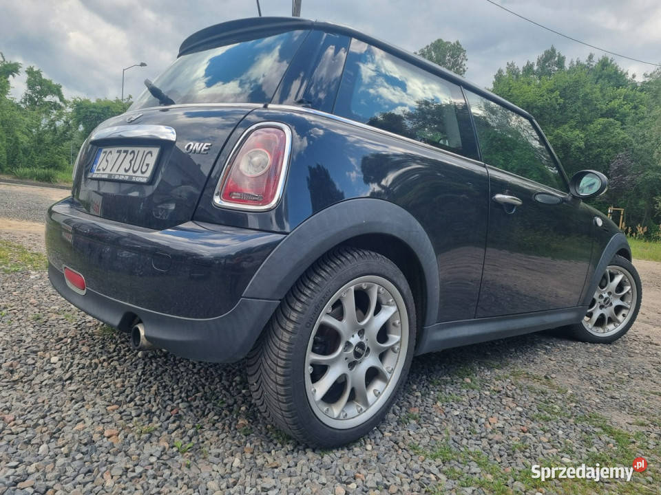Mini Cooper SkóraPodgrzewane siedzenia10 Air VAT marża Szczecin sprzedam