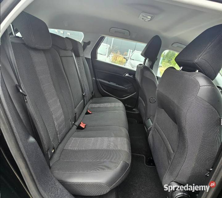 Peugeot 308 130 benzyna 2018r przebieg manualna łódzkie Kutno