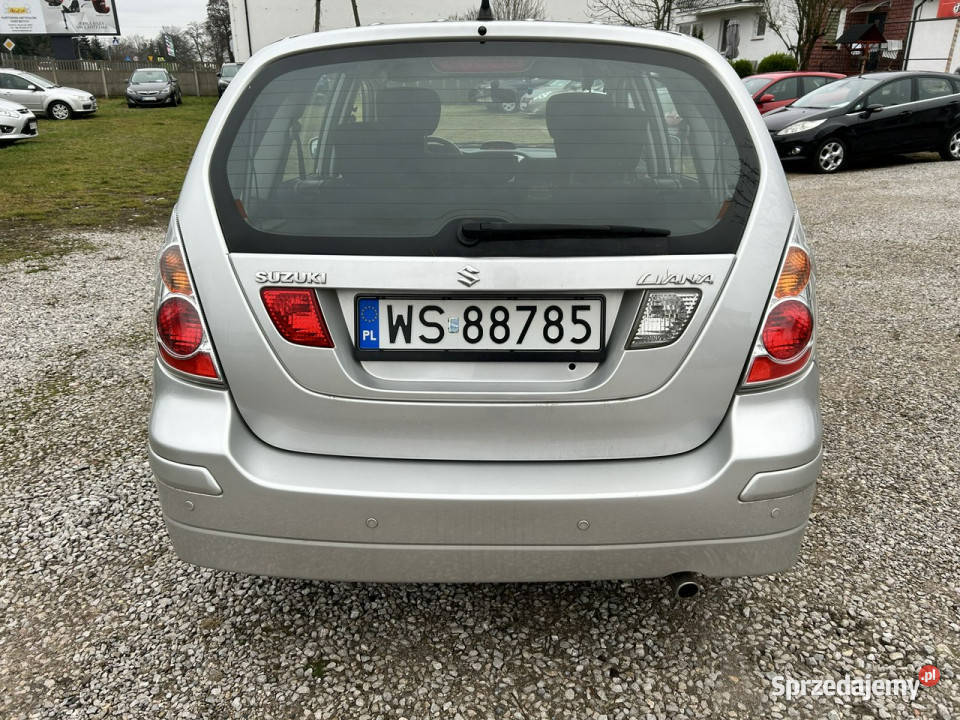 Suzuki Liana VAT marża