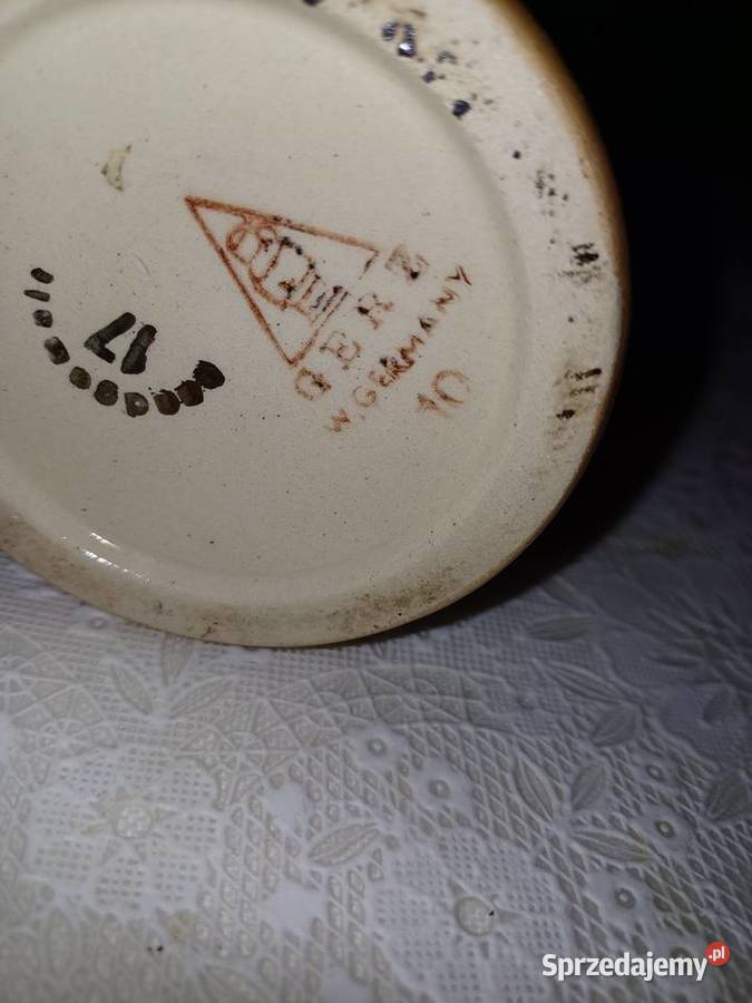 Zabytkowy kufel z napisem Berlin Rękodzieło sprzedam