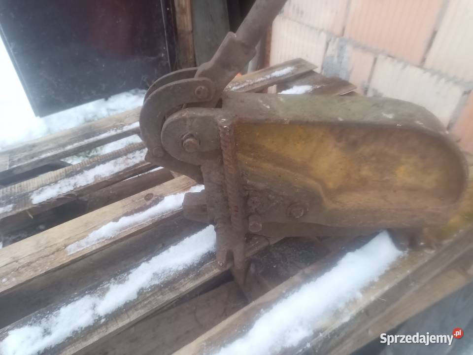 Sprzedam gilotynę 2 sztuki duża i mała mazowieckie sprzedam