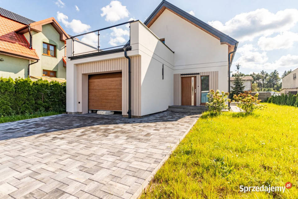 Dom wolnostojący 15548m2 Strzebielino 450m2 Sprzedaż