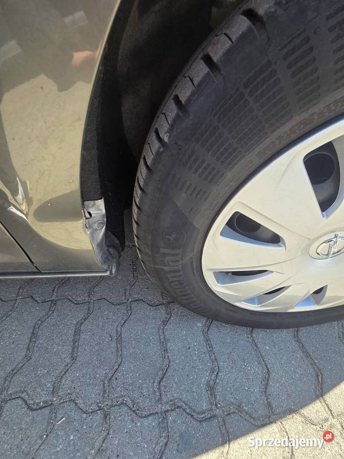 Sprzedam Opel Astra 14 benzyna 42000 przebiegu kupiony w polskim salonie mazowieckie Warszawa sprzedam