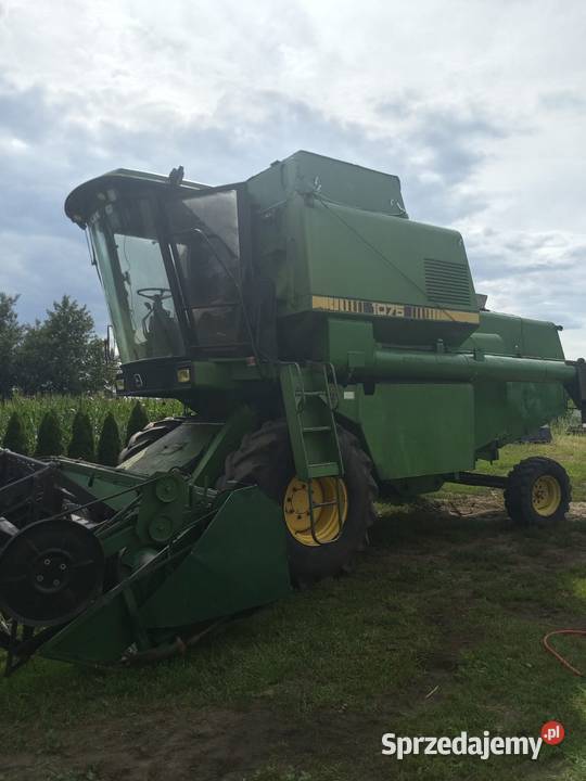 Kombajn John Deere 1075 Szembekowo