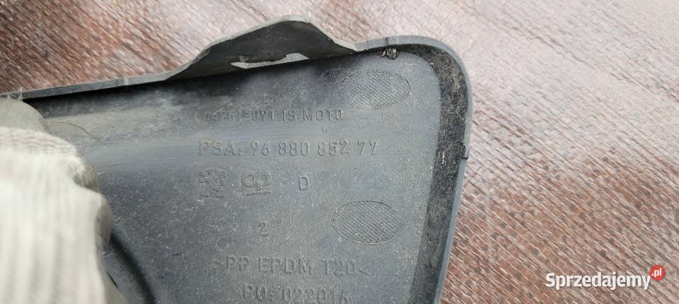 PEUGEOT 207 LIFT PRAWA LEWA KRATKA ZDERZAKA śląskie Ruda Śląska