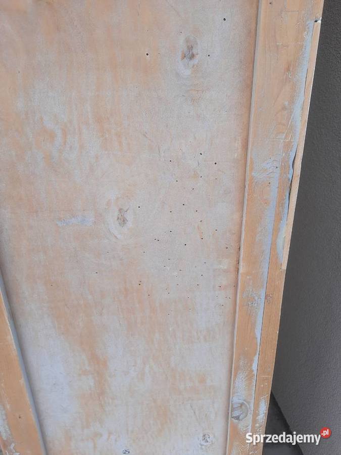 Stary międzywojenny słupek szafka shabby biały Tczew