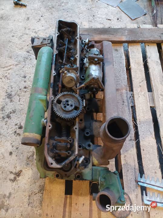 Części silnika John Deere sprzedam