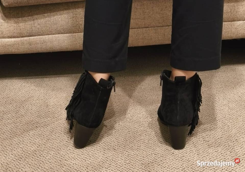 Botki z naturalnego zamszu Kozaki