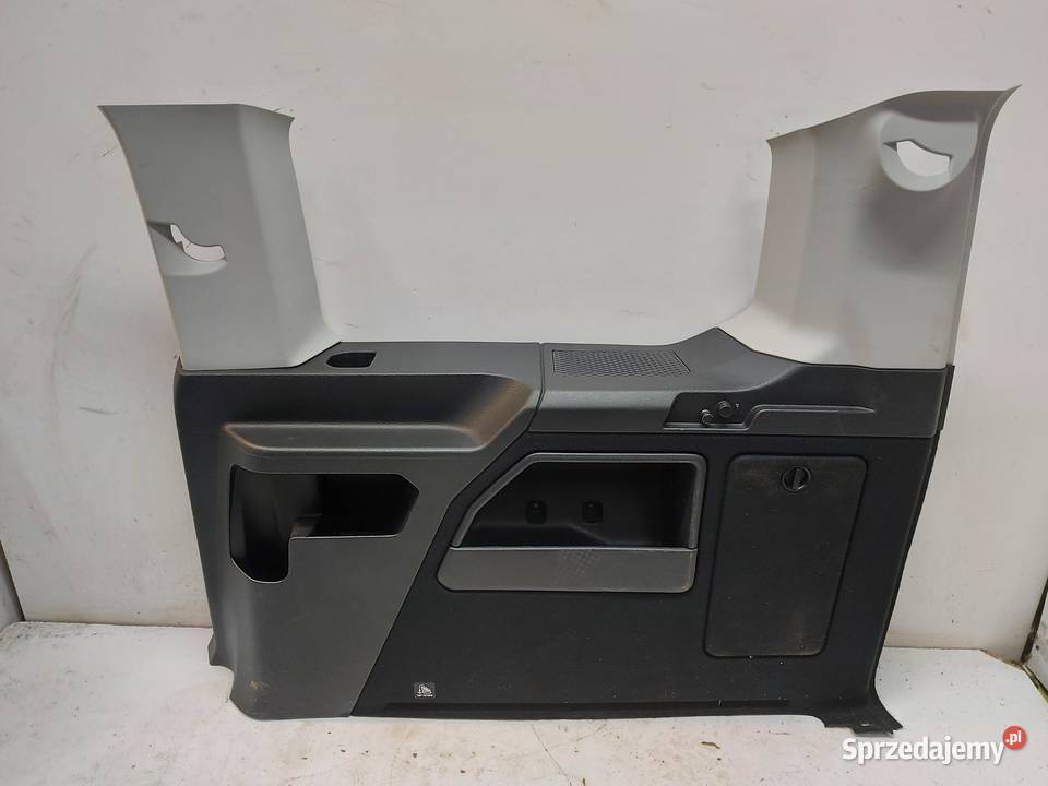 Ford Tourneo Connect III MK3 BOCZEK BAGAŻNIKA