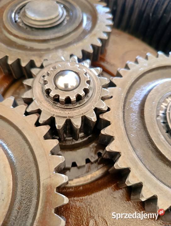 Zwolnica Linde GK27 Final Drive do koparki Stan