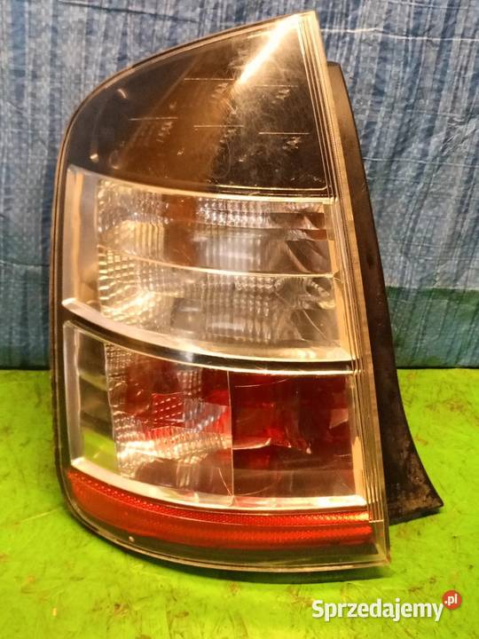TOYOTA PRIUS II lampa tylna lewa wielkopolskie Poznań
