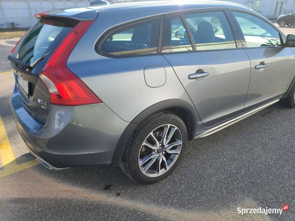 Volvo V60 Cross Country zadbany Warszawa sprzedam