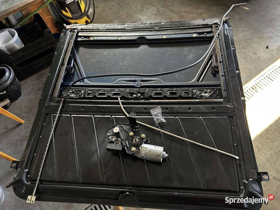 MERCEDESA SEC C126 Koleczkowo