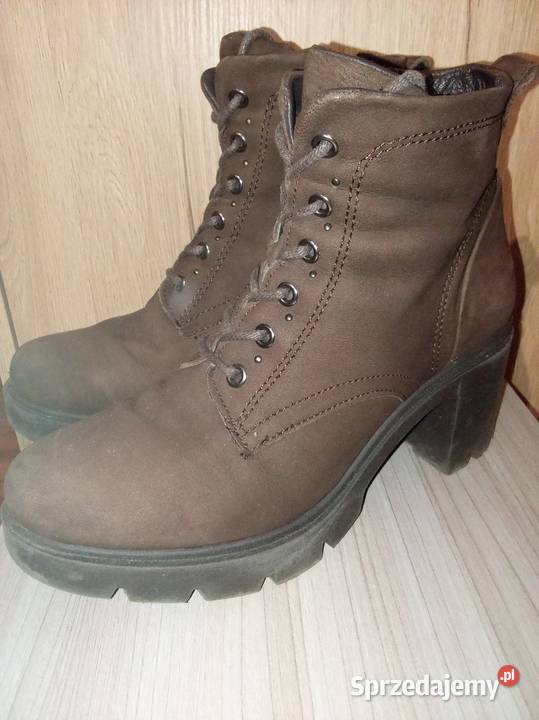 Skórzane buty na słupkujesiennozimowe Lasocki Moda i Styl