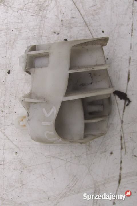 ŚLIZG ZDERZAKA PRAWY TYŁ TYLNY TOYOTA YARIS III osobowe lubelskie