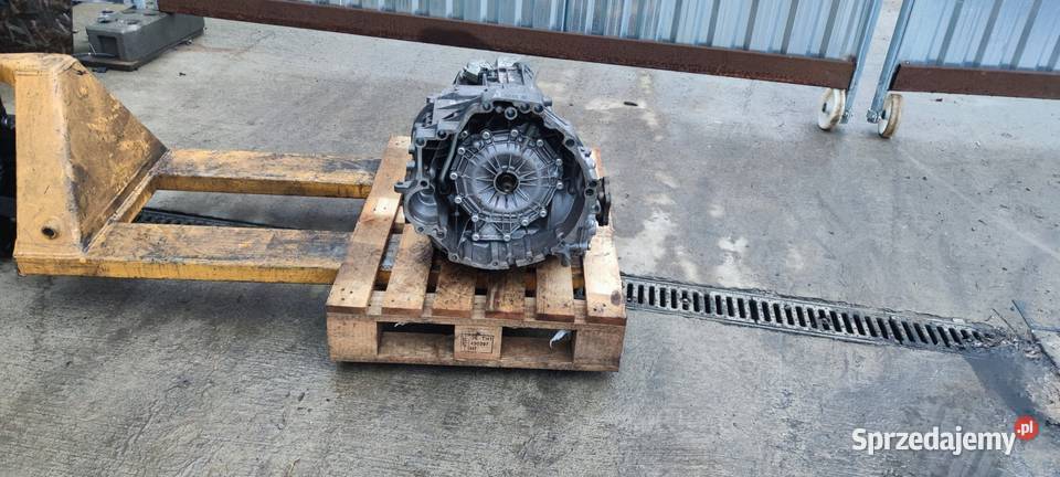 SKRZYNIA BIEGÓW MULTITRONIC AUDI A4 B7 A6 C6 32 Przystajń