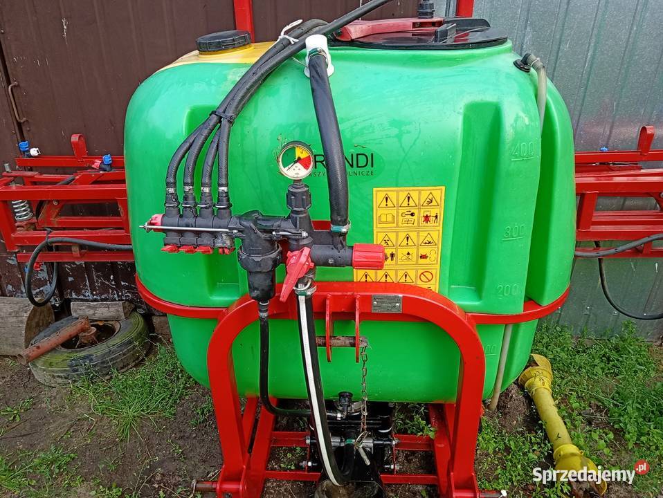 Sprzedam Opryskiwacz 400l Różan